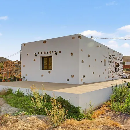 Casa Clarita ティンダヤ